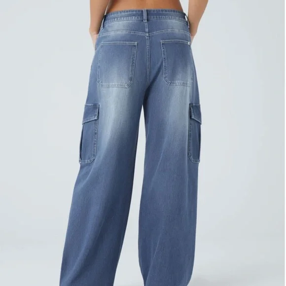 #007 Wide-Leg Blue Jeans - Picture 2 of 4